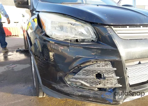 2014 Ford Escape Se from USA, damaged, VIN 1FMCU0G93EUA14735